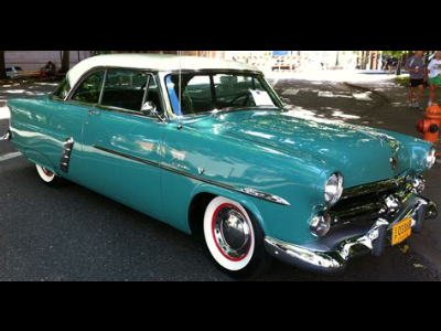 Ford (USA) Crestline 1952