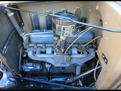 Chevrolet BA Confederate De Luxe 5 Window Coupe