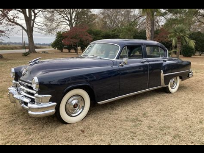 Chrysler Custom Imperial V8 4dr 1953