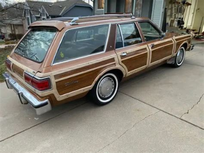 Chrysler Lebaron Wagon 1977