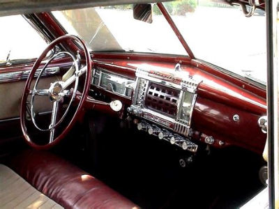 Chrysler Town & Country 8 1946