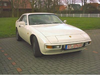 Porsche 924 1975
