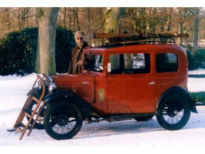 Austin Seven Saloon long