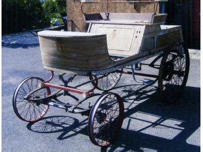 Hurtu 4 HP Dogcart