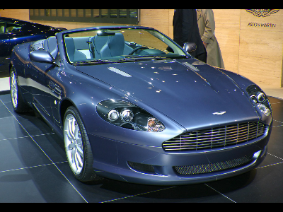 Aston Martin DB 9 2004