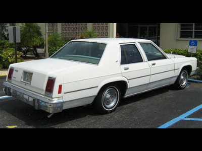Ford (USA) LTD 1982