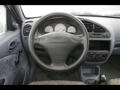 Ford (D) Fiesta 1995